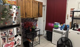 116 Lark St, Albany, NY 12210