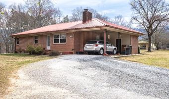 29 Breedlove Dr, Andrews, NC 28901