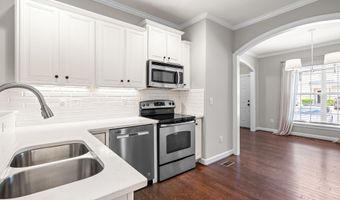 345 Anterbury Dr, Apex, NC 27502
