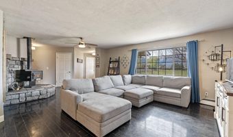 621 Jill Dr, Gardnerville, NV 89460