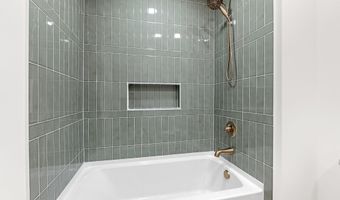 207 Oakmont Dr, Boiling Springs, SC 29316