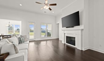 10233 Oak Colony Blvd, Baton Rouge, LA 70817