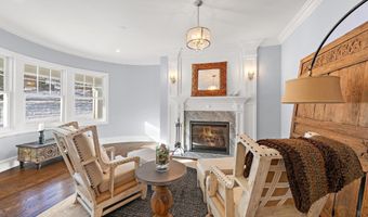 9 Beacon Hill Rd, Atlantic Highlands, NJ 07716