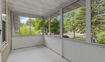 719 S STATE St, Appleton, WI 54911