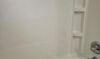 614 Bell Ct, Algona, IA 50511