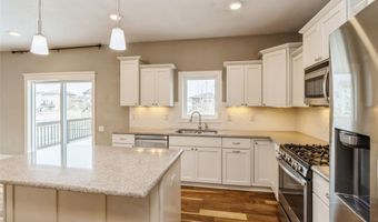 1316 NE 47th St, Ankeny, IA 50021