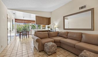 1562 Avenida Del Manzano, Camarillo, CA 93010