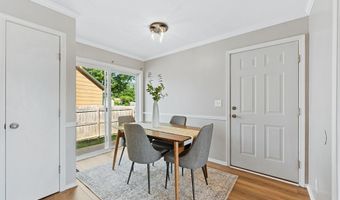 511 Edgewood Ave, Augusta, KS 67010