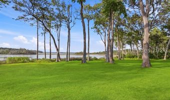 82 Plantation House Dr, Bluffton, SC 29910