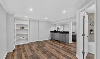 21395 KEANE Ct, Ashburn, VA 20147