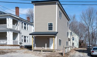 27 Drummond St, Auburn, ME 04210