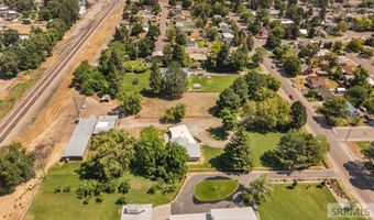 1355 S Shilling Ave, Blackfoot, ID 83221