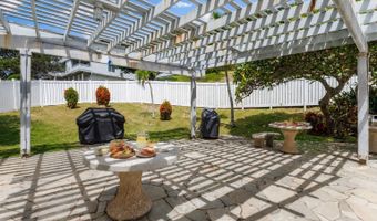 1172 Wainiha St A, Honolulu, HI 96825