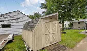 105 Barracuda Ave SE, Avon, MN 56310