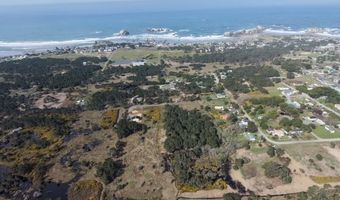 18 Th St SW, Bandon, OR 97411