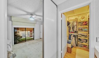6062 Bania Wood Cir, Atlantis, FL 33462