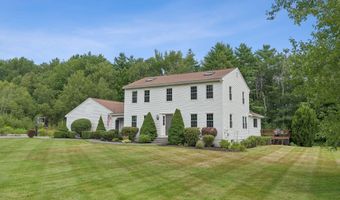 2 Winsome Lea Rd, Falmouth, ME 04105