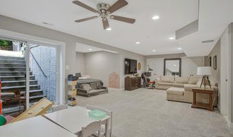 1408 CAPE ST CLAIRE Rd, Annapolis, MD 21409