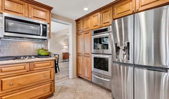 780 S Highland Ln, Anaheim, CA 92807