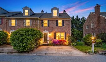 11 WELLINGTON W Dr, Hockessin, DE 19707