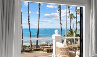 208 S Pacific St, Oceanside, CA 92054