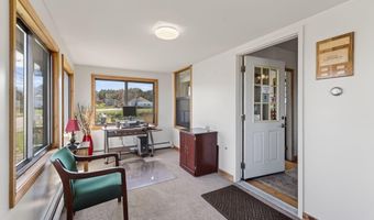2386 N Belfast Ave, Augusta, ME 04330