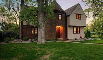 808 4th St SW, Austin, MN 55912