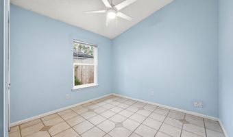 410 MAIN St, Atlantic Beach, FL 32233
