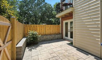 3911 COURTLAND Cir, Alexandria, VA 22305
