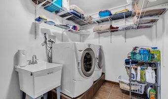 259 Cypress Dr, Bayville, NJ 08721
