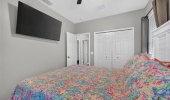 5216 POINT HARBOR Ln, Apollo Beach, FL 33572