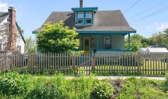 82 Oak Grove Ave, Brattleboro, VT 05301