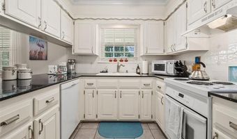 6616 Baylor Dr, Bartlesville, OK 74005