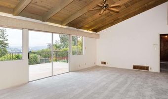 557 Canyon Dr, Solana Beach, CA 92075