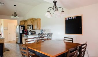 1816 Foxtail Cir, Altus, OK 73521