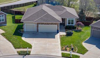 16657 Sandstone Cir, Basehor, KS 66007