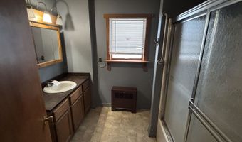 39 Abenaki Ln, Berlin, NH 03570