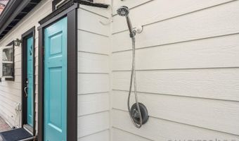 810 Vanitie Ct, San Diego, CA 92109