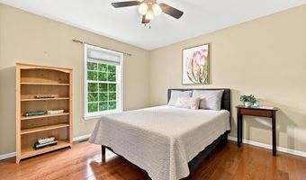 637 CHATSWORTH Dr, Ambler, PA 19002