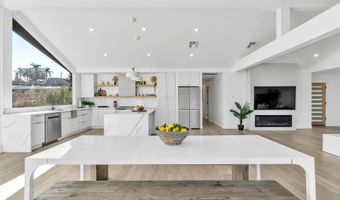 1029 Rainbow Valley Ct, Fallbrook, CA 92028