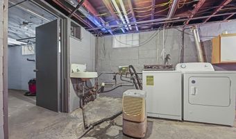 725 W Summit St, Alliance, OH 44601