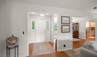 24 Thomas Sumter St, Beaufort, SC 29907