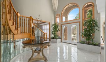 1760 W Whispering Ct, Addison, IL 60101