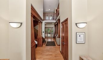 33943 Mill Creek Dr, Adel, IA 50003