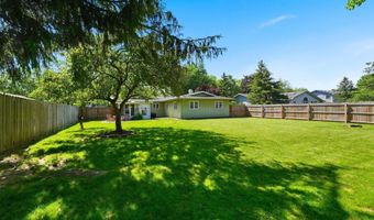 500 Greenbriar Blvd, Auburn, IN 46706