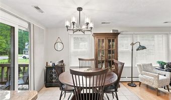 38 Stone Trl B, North Providence, RI 02904