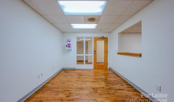 124 College Street Unit 3Rd Floor 3Rd Floor, Asheville, NC 28801