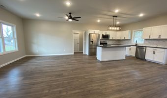 10 Trinton Ave, Bedford, IN 47421