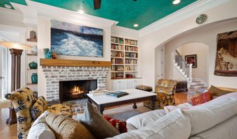 3 Butterfield Ln, Beaufort, SC 29907