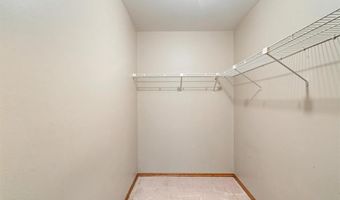 1308 Holgate Dr G5, Ballwin, MO 63021
